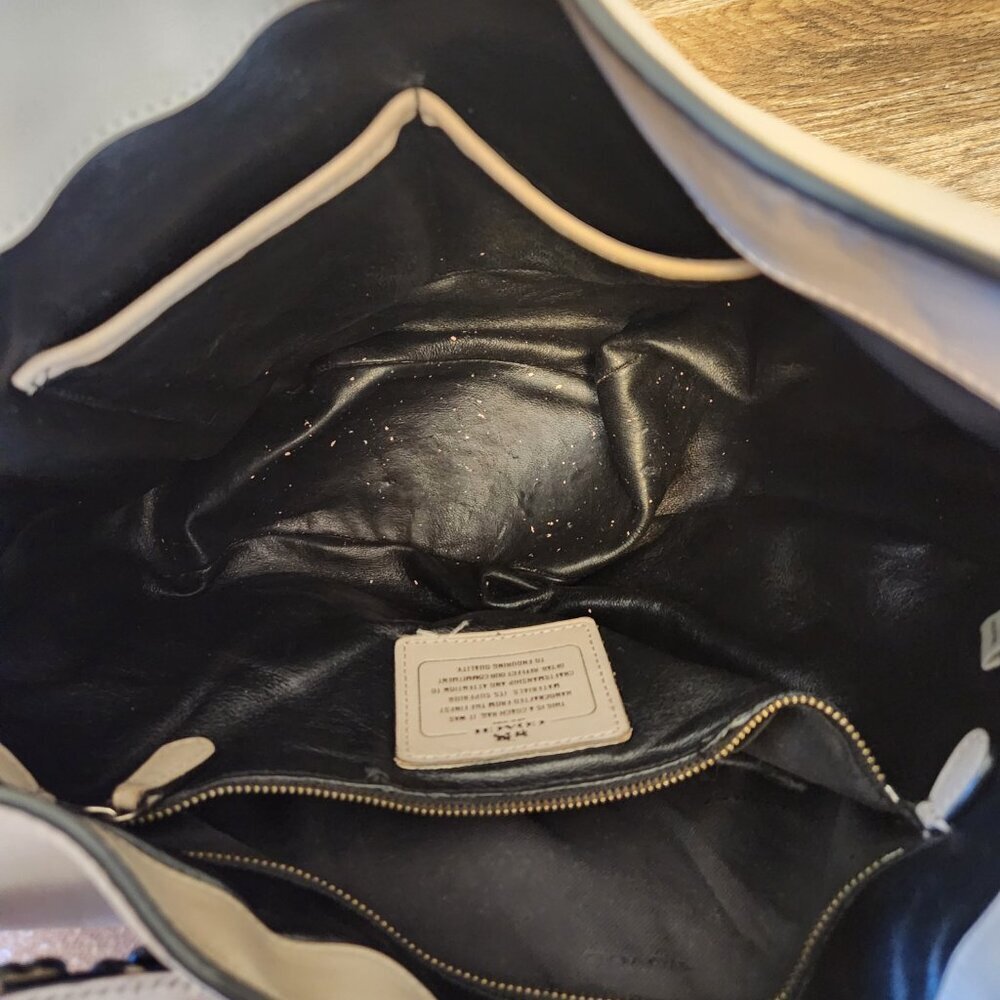 Coach Nomad Hobo in Grey Birch Taupe Willow with Tea Rose Details - Picture 9 of 14